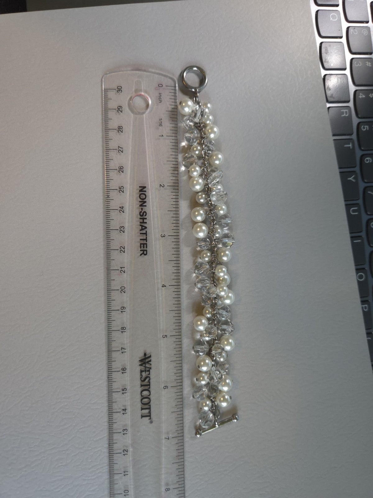 silver-tone beaded bracelet - white Faux  pearls and clear crystal beads