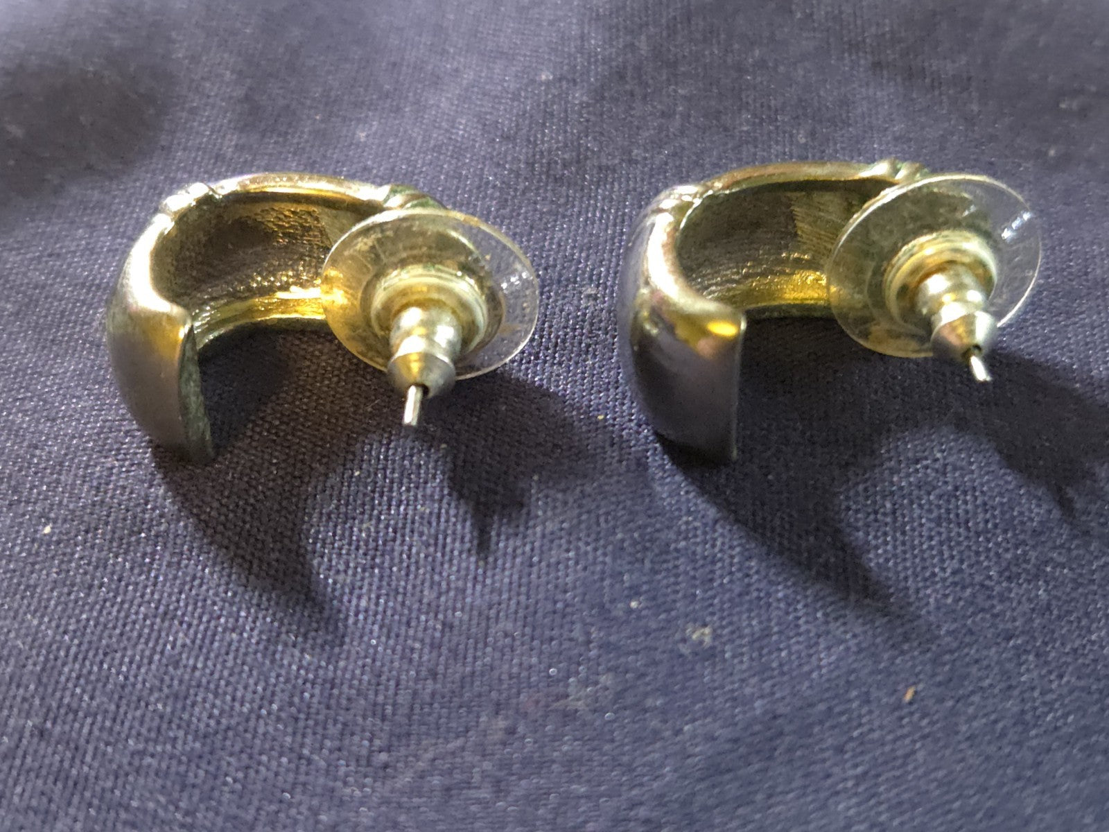 Vintage Estate Jewelry Blue And Silver Tone Earrings