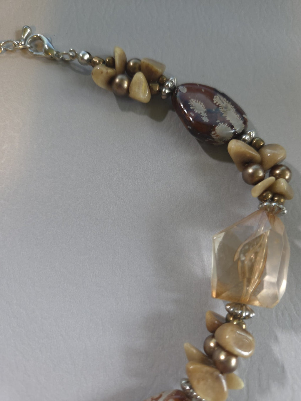 Vintage Estate Jewelry - women's amber glass bead necklace 14" Adjustable To 17"