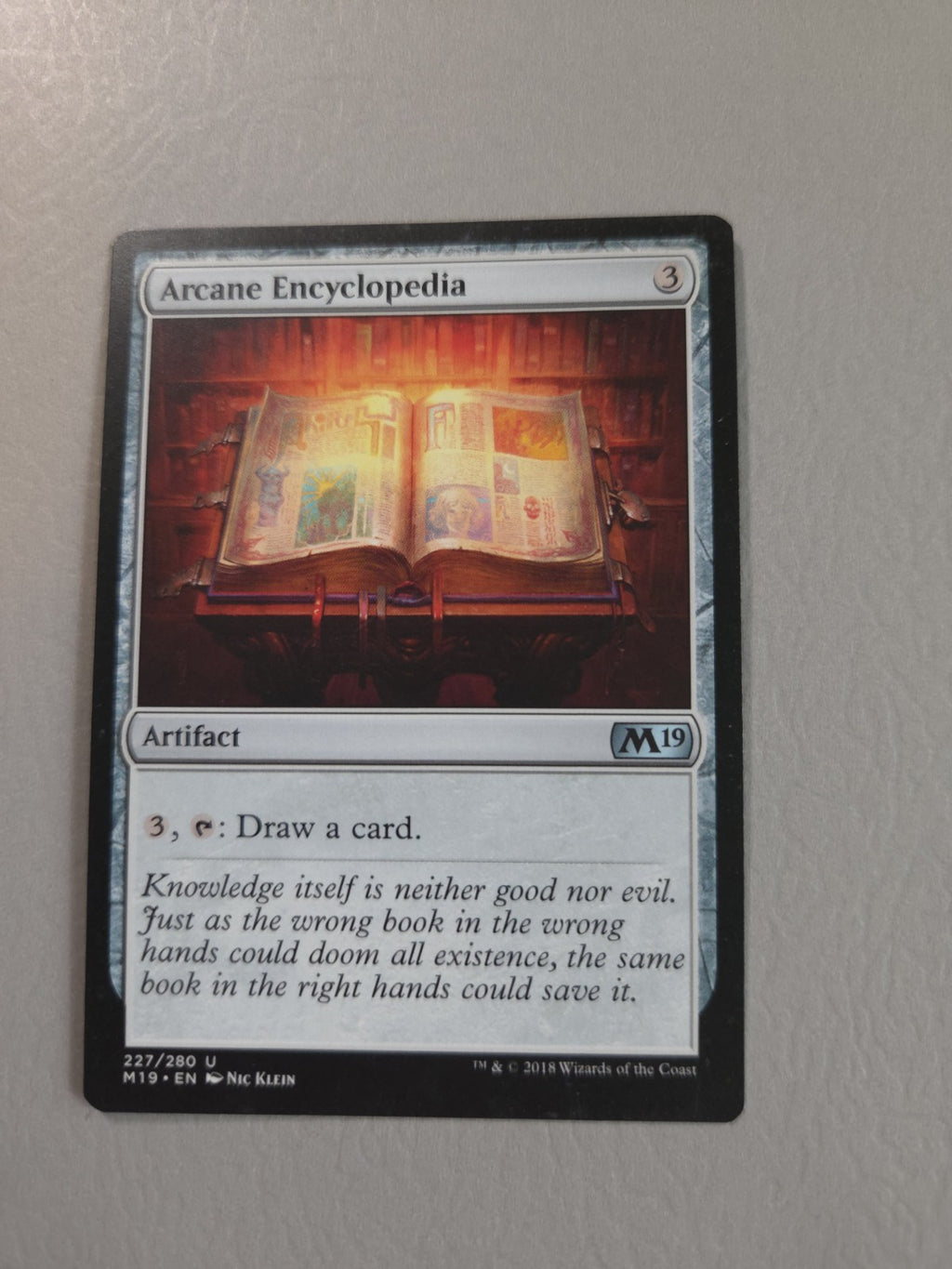 MTG - Arcane Encyclopedia - Core Set 2019 - Regular - 227 - NM