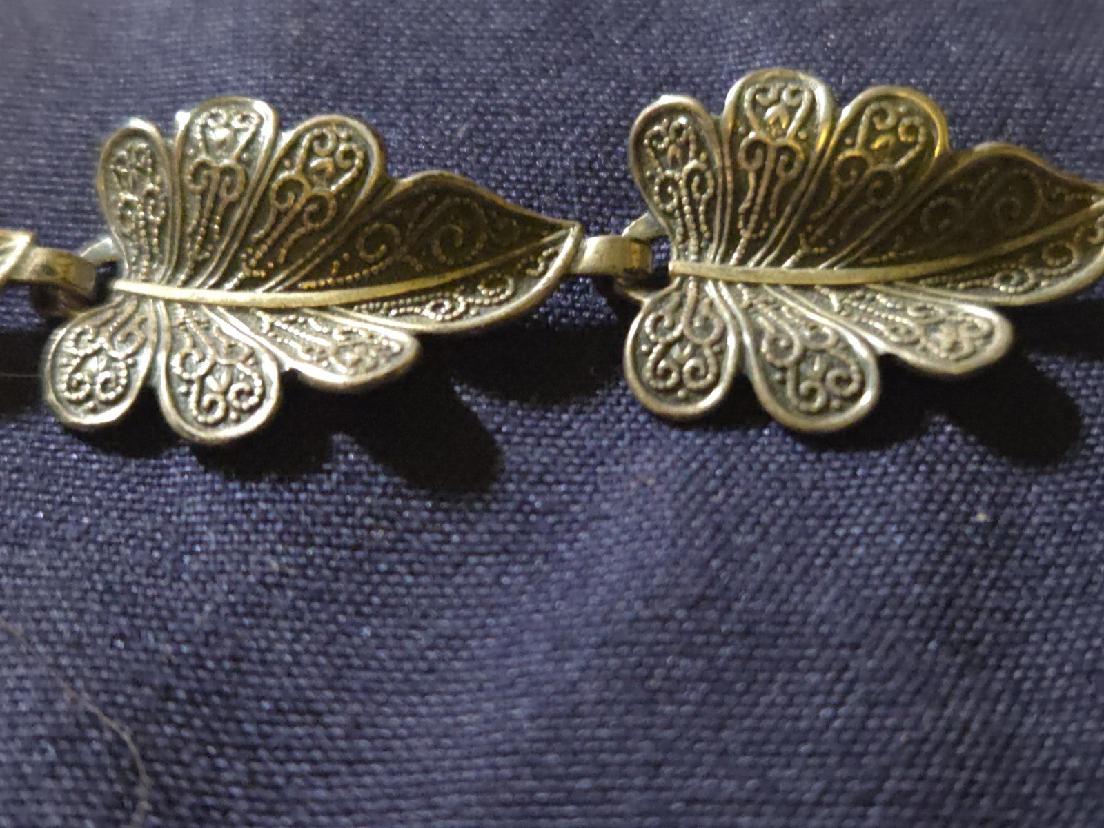 Vintage Estate Jewelry Sterling Silver Leaf Bracelet 7" 0.5 Oz. 925 Silver