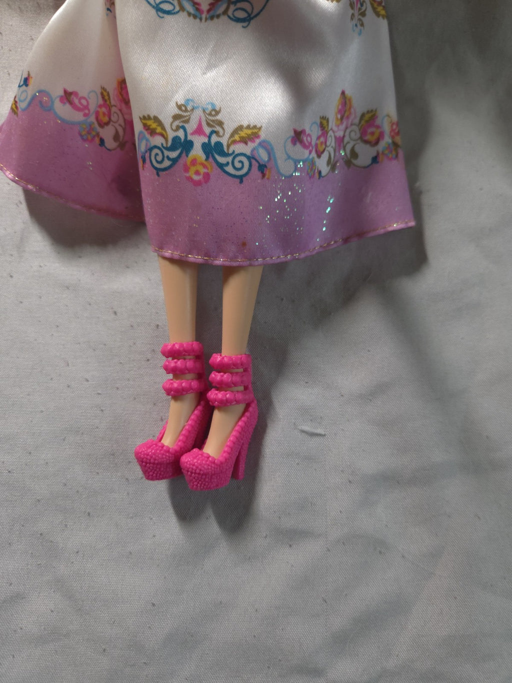 1998 Barbie Doll - Tea Time Princess