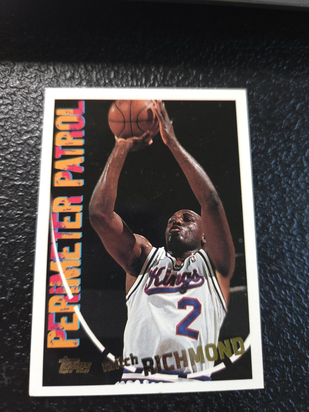 NBA - Mitch Richmond - 1994-95 Topps - 302 - Perimeter Patrol - Sacramento Kings