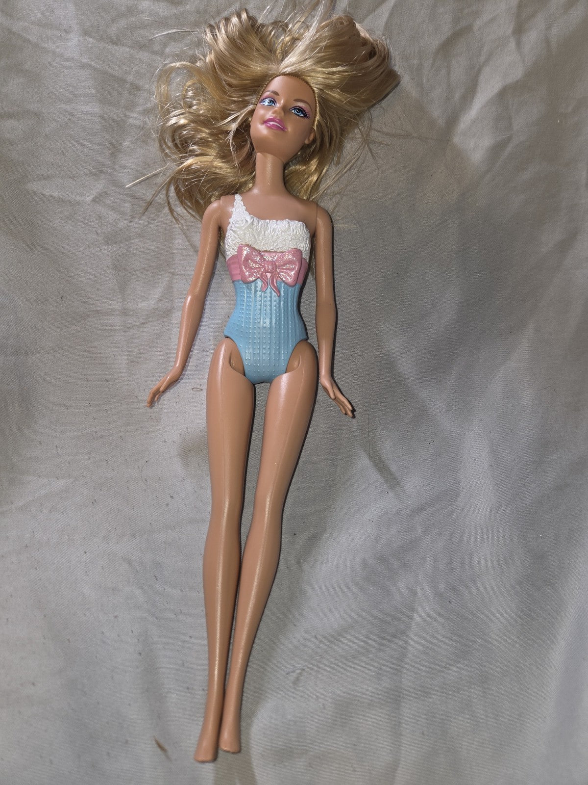2010 Swimsuit Barbie