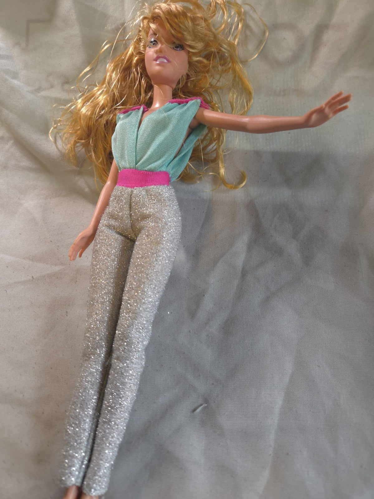 2005 Disney Doll With Silver Glitter Pants And Blue Top