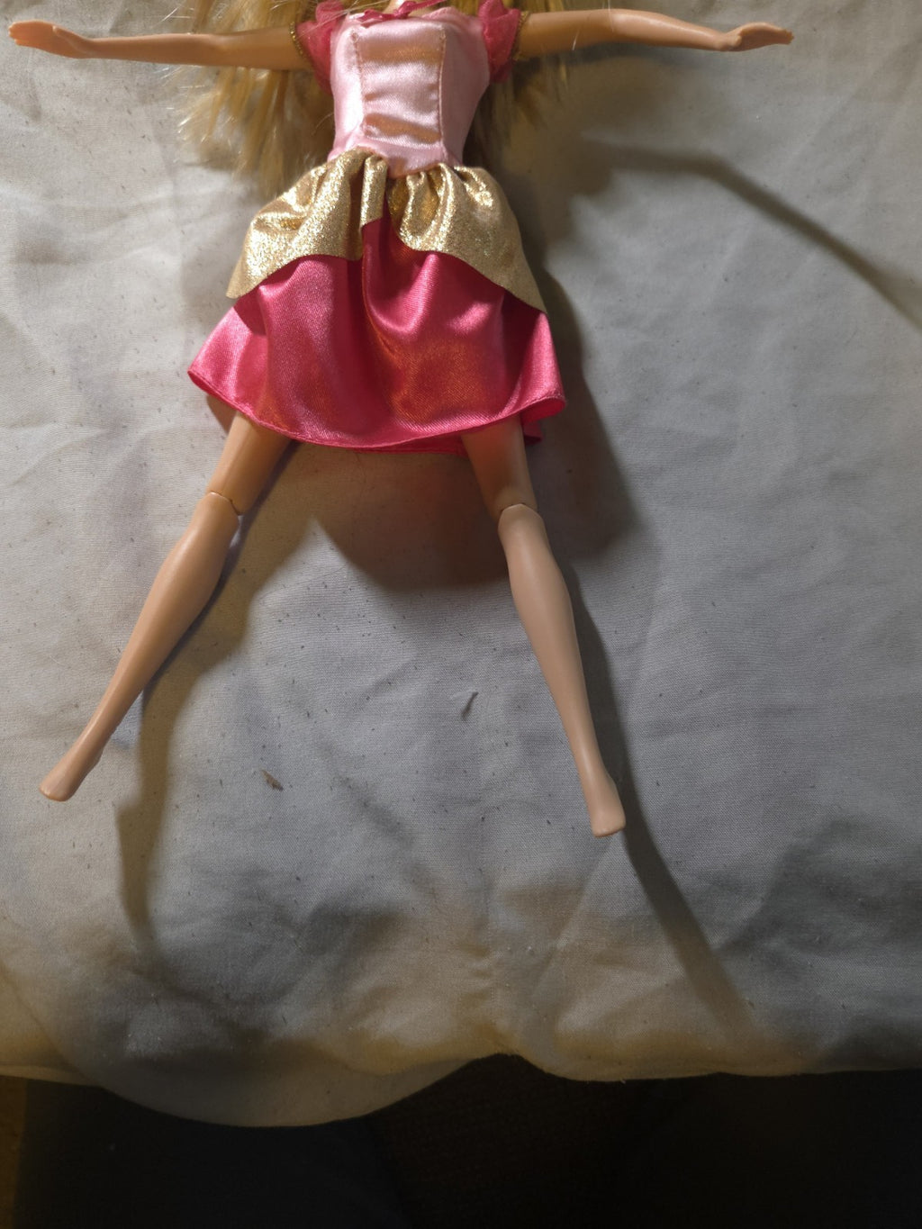 1998 Barbie Doll - 12 Dancing Princesses