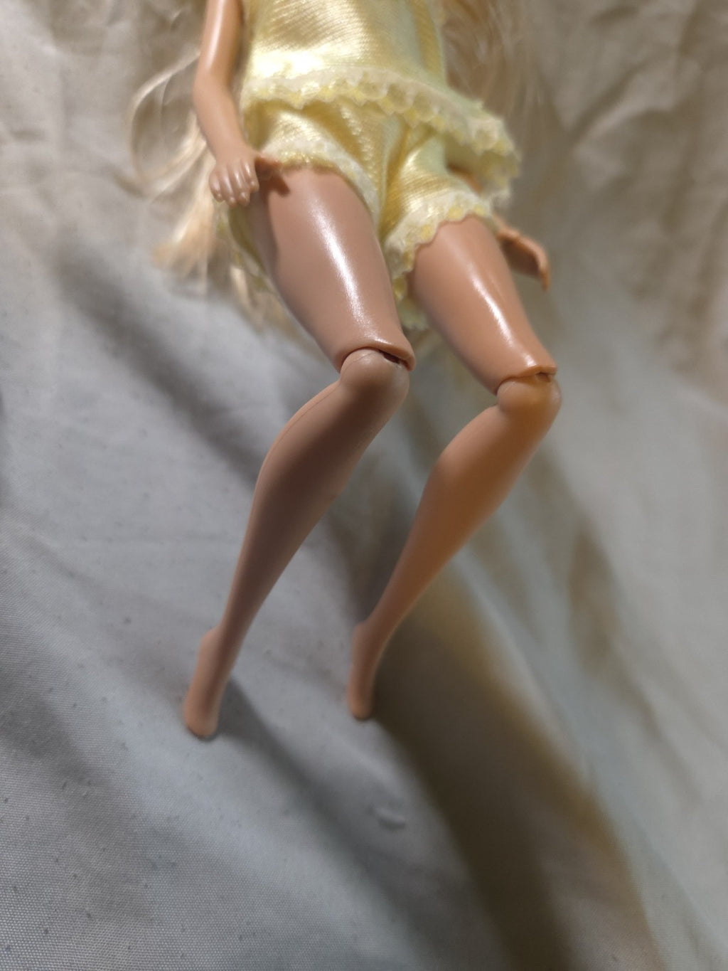 1998 Barbie Doll Wearing Yellow Pajamas