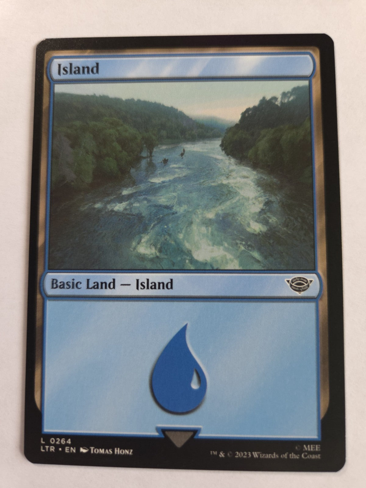 Island (0264) Universes Beyond: the Lord of the Rings: Tales of Middle-Earth...