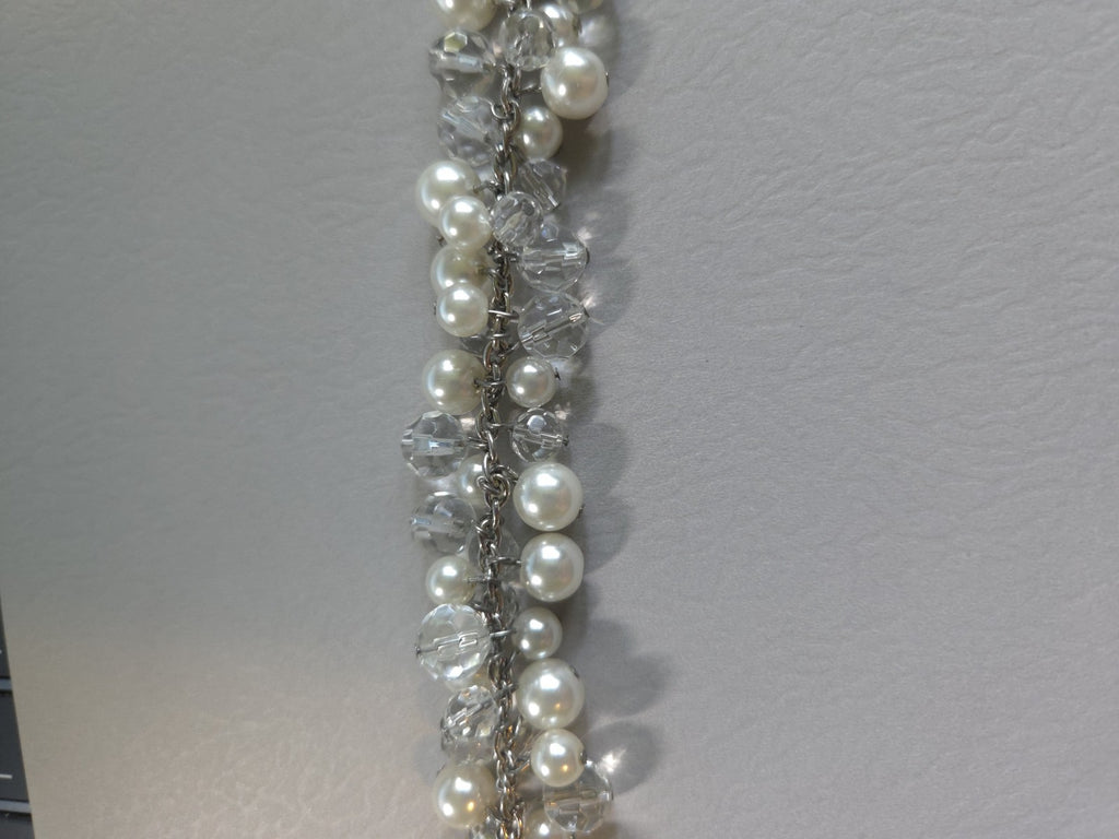 silver-tone beaded bracelet - white Faux  pearls and clear crystal beads
