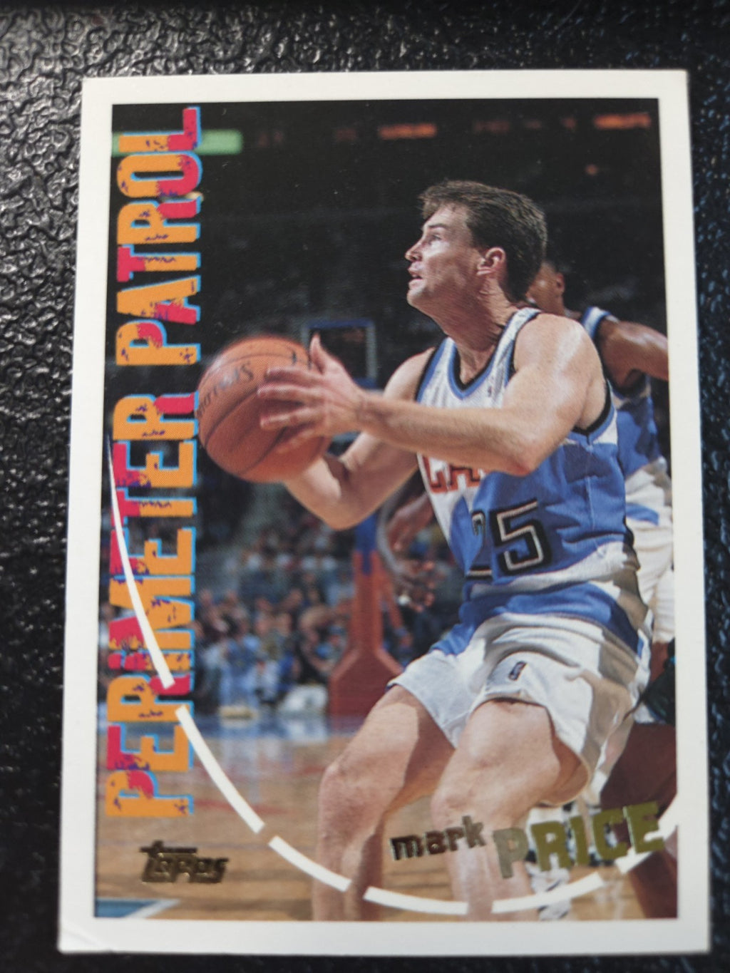NBA - Mark Price - 1994-95 Topps - Perimeter Patrol - 305 - Cleveland Cavaliers 