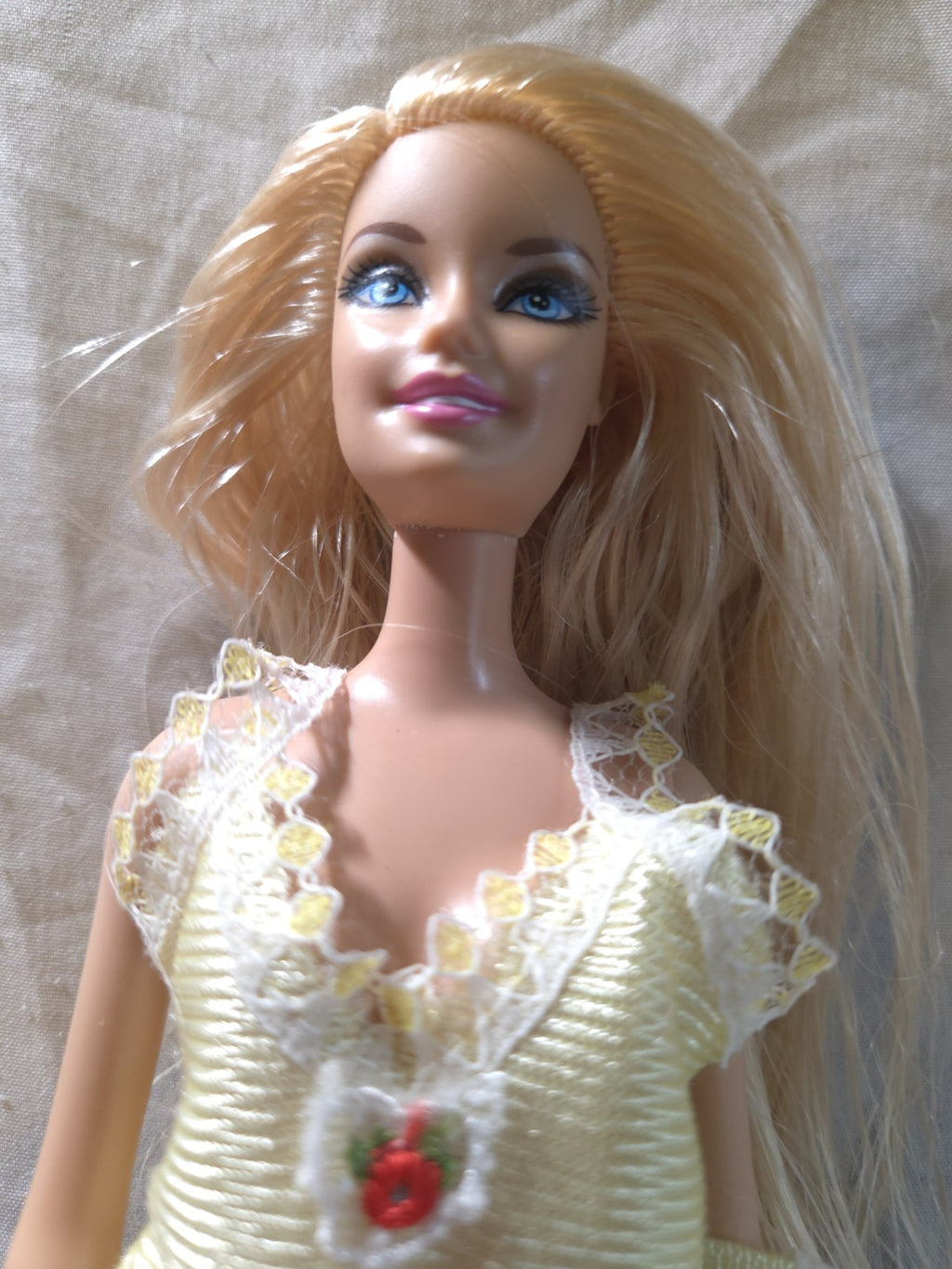 1998 Barbie Doll Wearing Yellow Pajamas