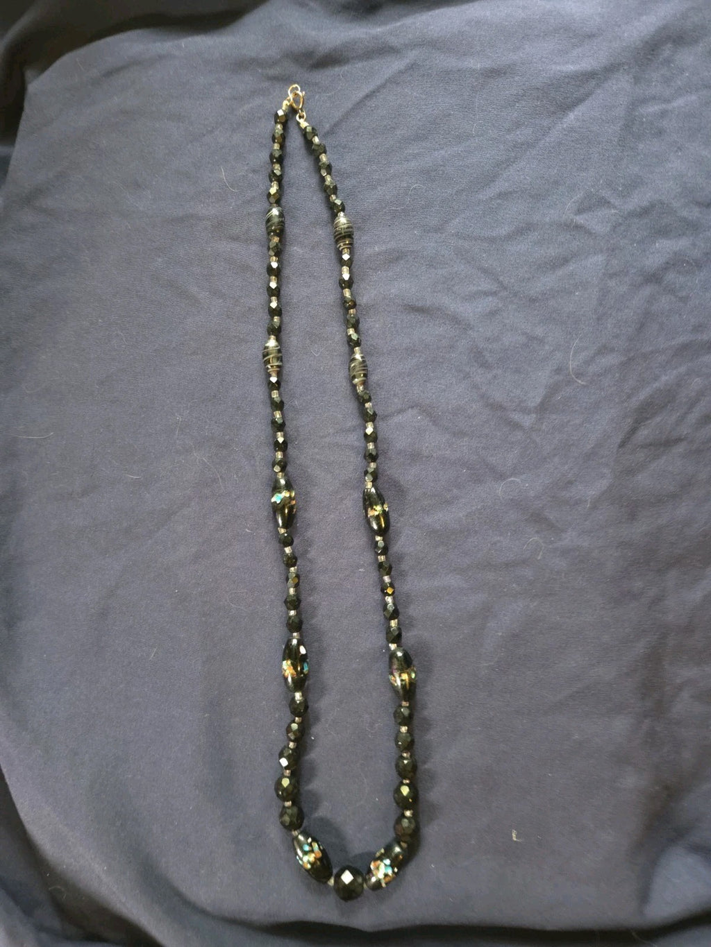 Vintage Estate Jewelry - Black  And Multi-toned Beaded Necklace Gold Tone Clasp