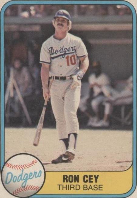 11LB - 1981 Fleer - Ron Cey - #126 - No Finger on Back - LOS ANGELES DODGERS -NM